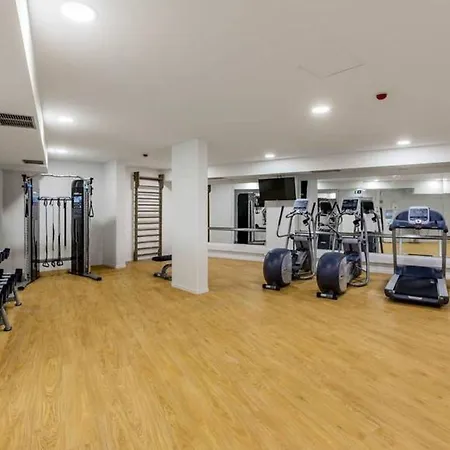 Garden Hotel 4*