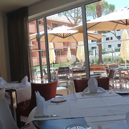 فندق Garden فيلامورا