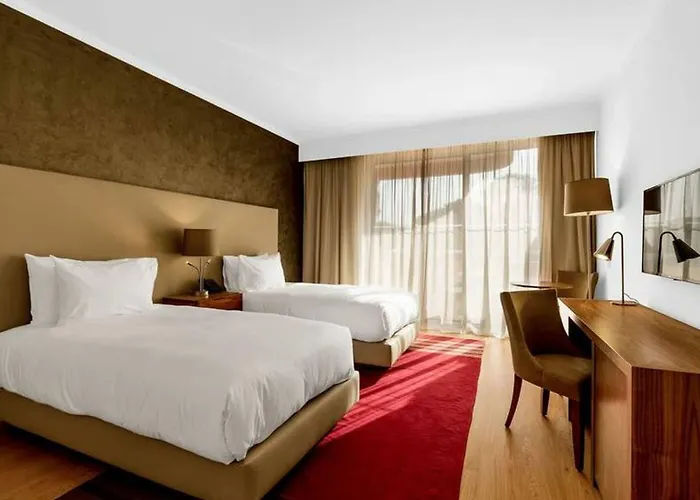 فندق Garden 4*