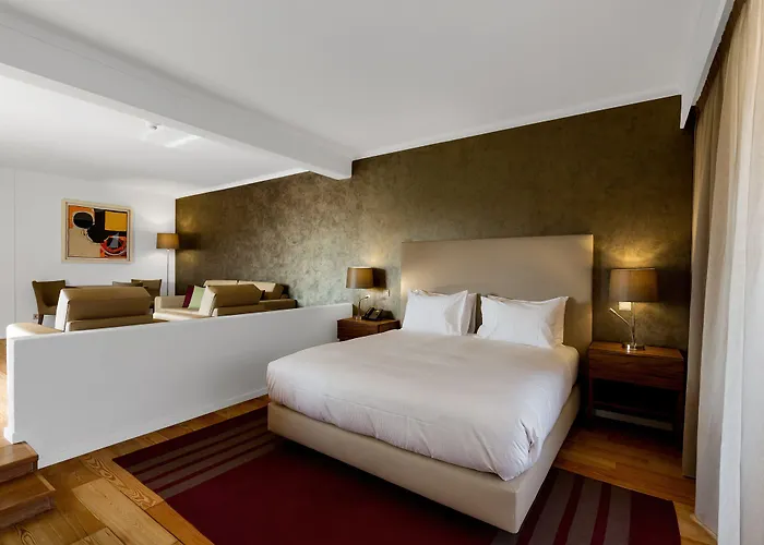 Garden Hotel 4*